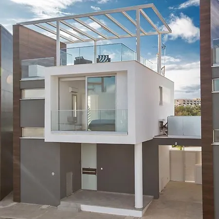 Villa Olive Gold, Luxury And Brand New 2bdr With Private Pool Protaras