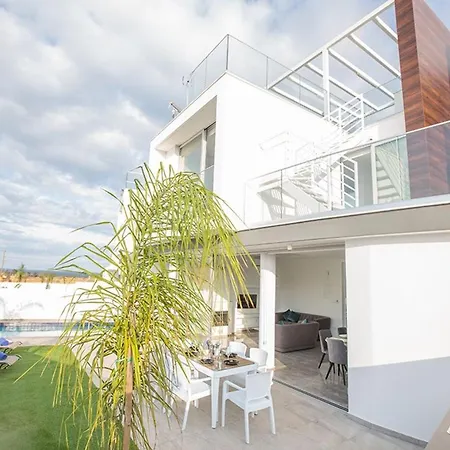 Olive Gold, Luxury And Brand New 2bdr With Private Pool Villa *